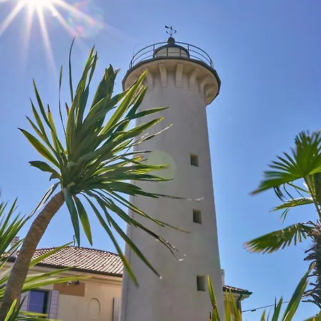 Luminous And Cozy 1 Bedroom With Seaview *