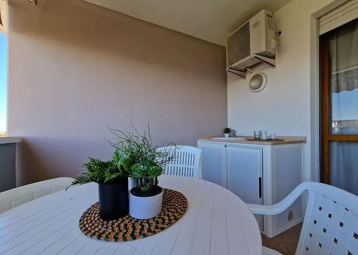 Luminous One Bedroom Flat With Side Sea View Daire *